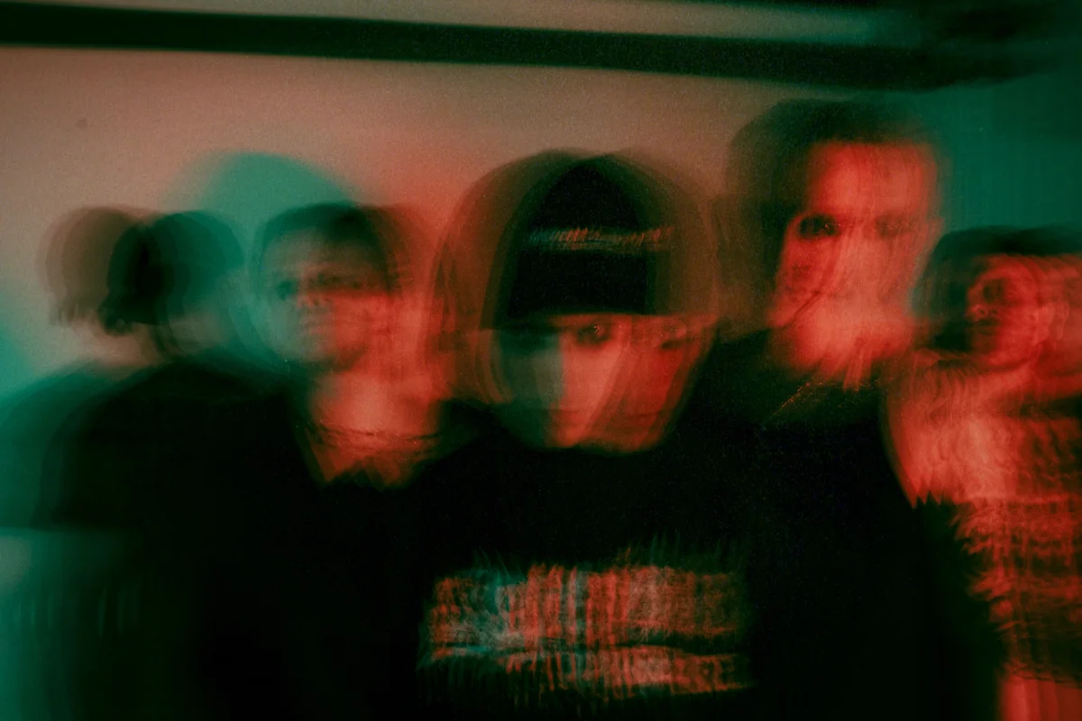 In Thorns - exit wounds